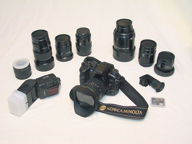 Maxxum 7D, 2x teleconvertor, 100-300mm, 28-80mm, 35-105mm, 17-35mm, 500mm reflex, 100mm f2, 50mm f1.4